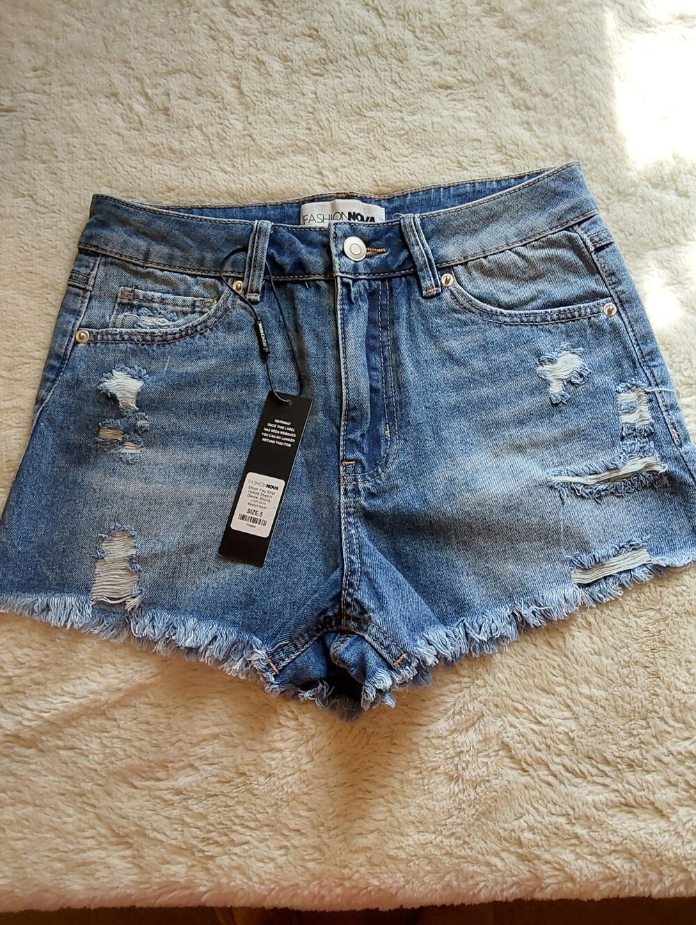 🌺 NWT Fashion Nova Distressed Hybrid Stretch Denim Cutoff Shorts